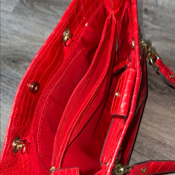 Liz Claiborne Red Crocodile-Embossed Purse/Tote Bag - Picture 6 of 12